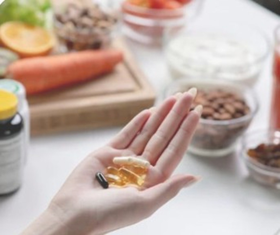 Handful of supplements