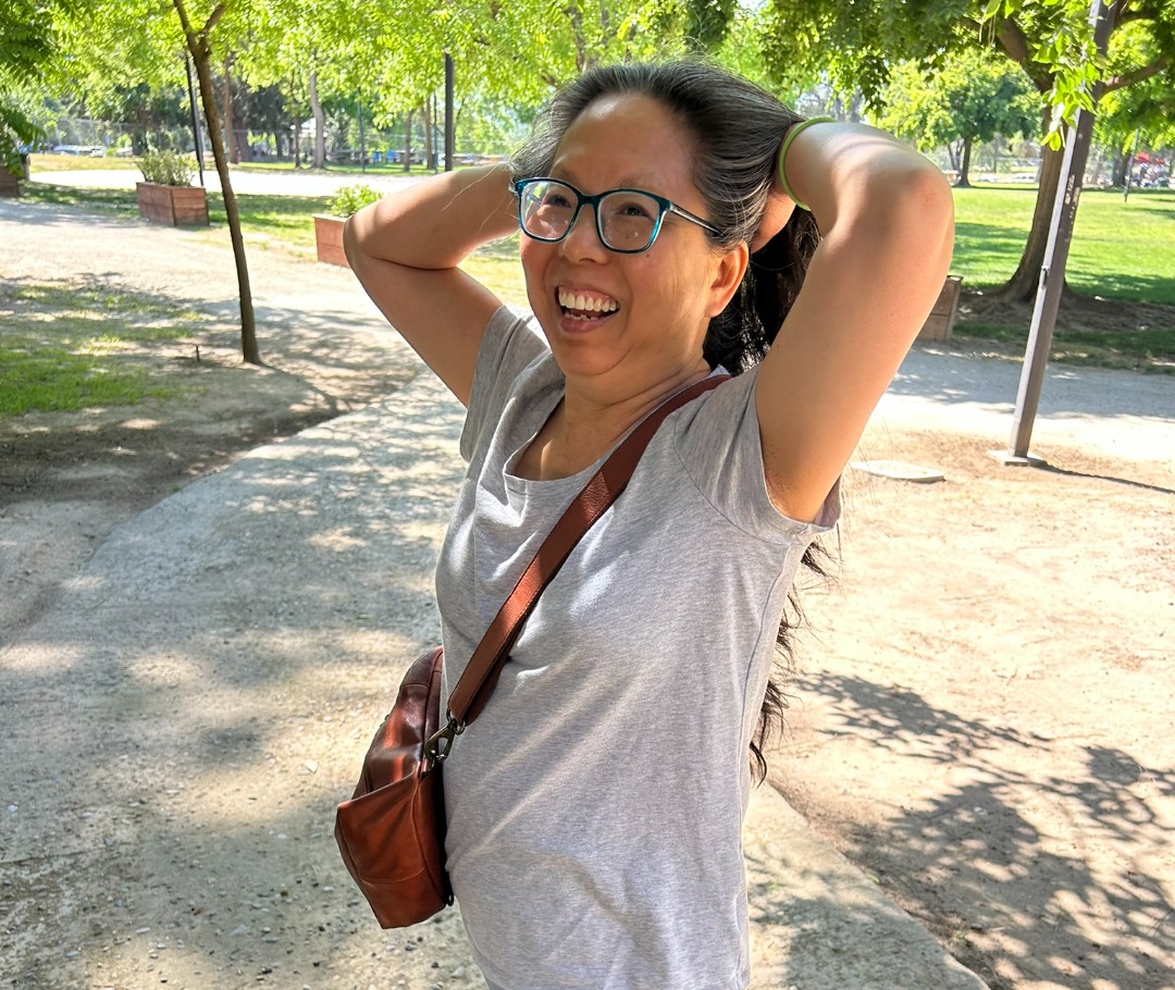 Tevy Hysell, Acupuncturist, Applied Clinical Nutritionist, Medical QiGong Practitioner