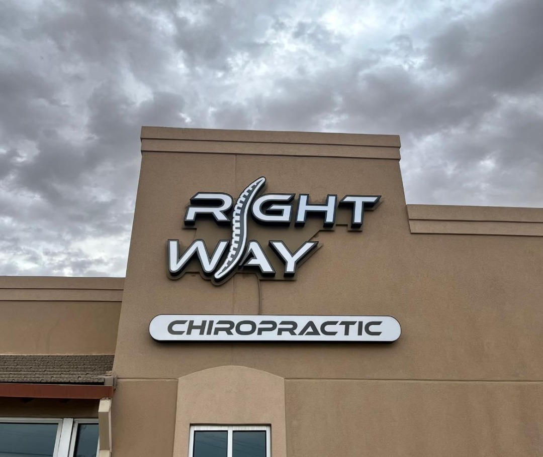 Right Way Chiropractic building and sign